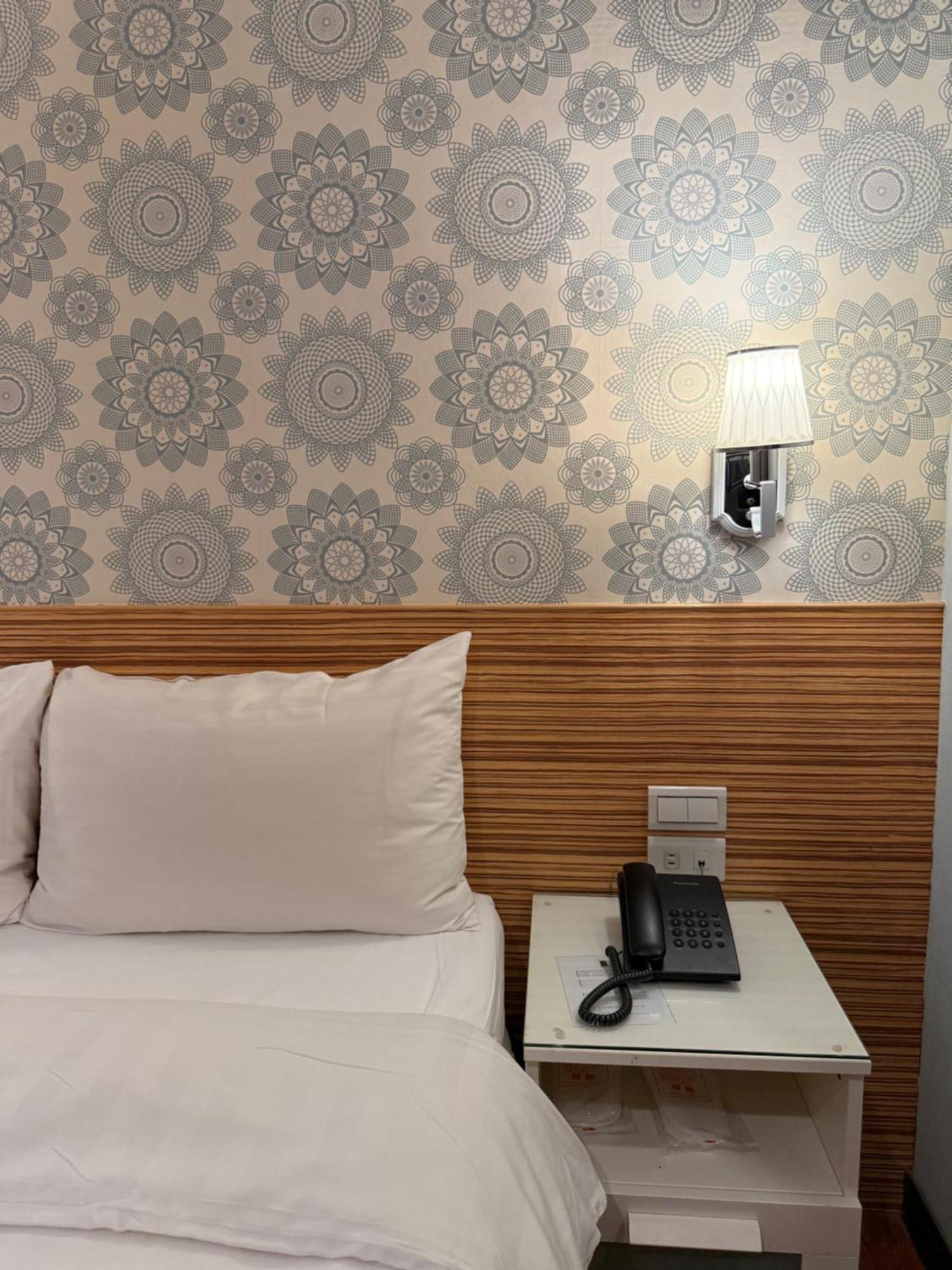 泊居旅店 Oursinn Hotel Taipé Exterior foto