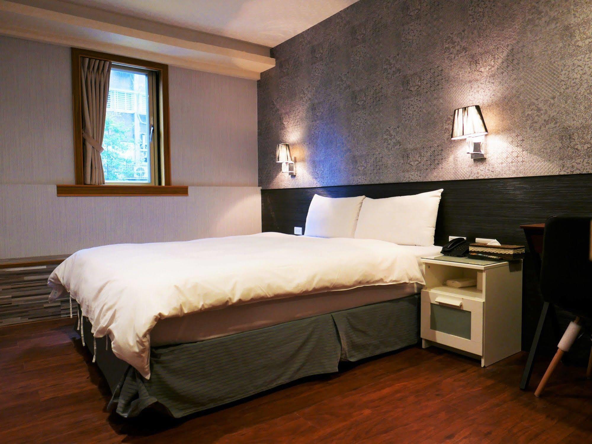 泊居旅店 Oursinn Hotel Taipé Exterior foto