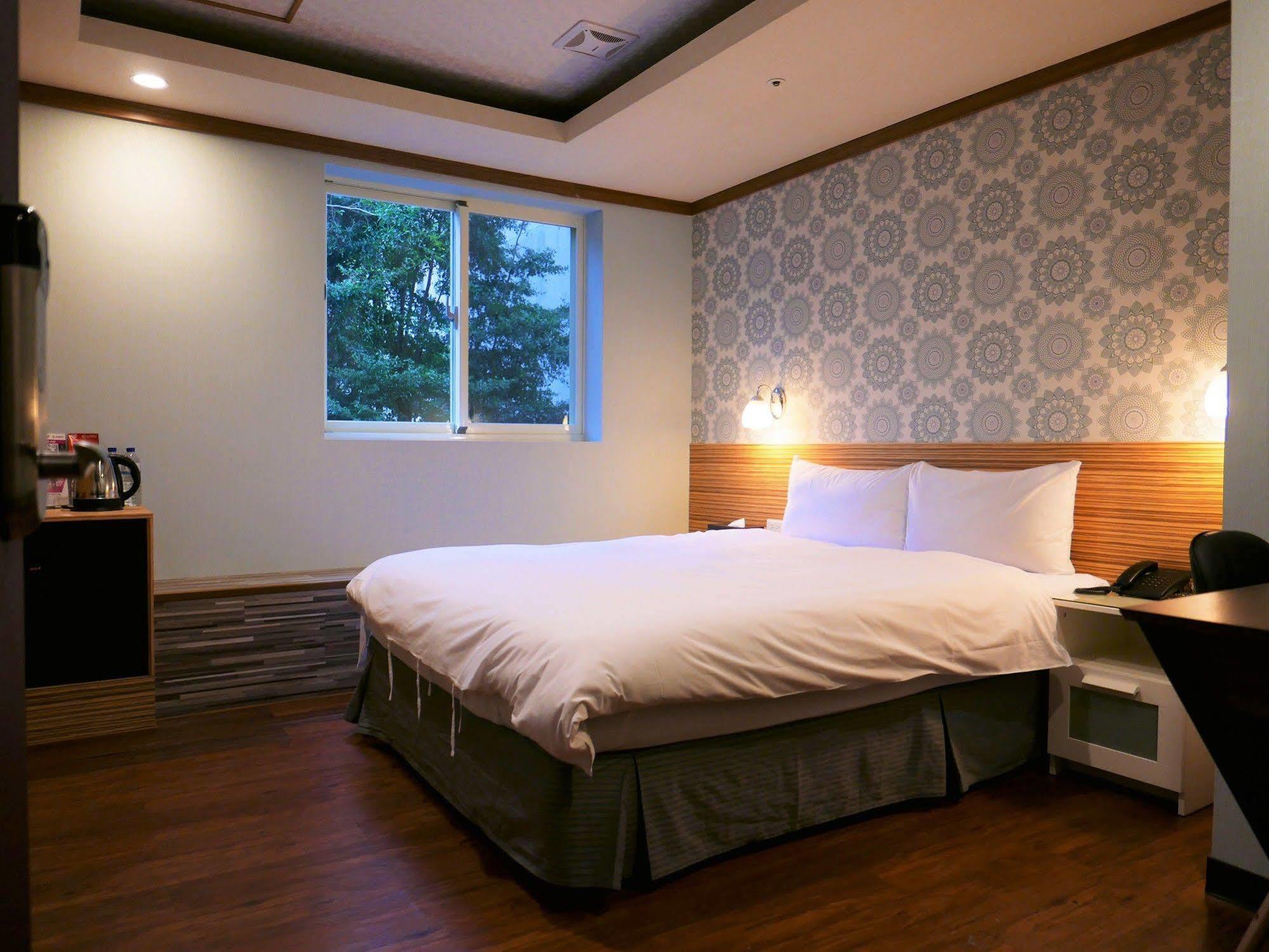 泊居旅店 Oursinn Hotel Taipé Exterior foto